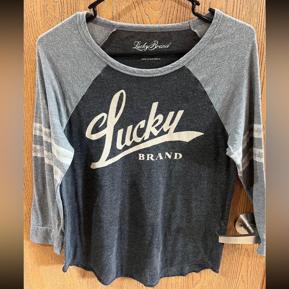 LUCKY BRAND LONG SLEEVE TSHIRT SIZE M